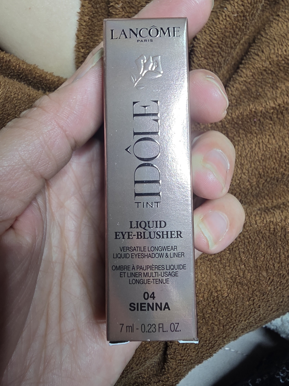 L'Absolu Idôle Tint Liquid Eye-Blusher - 04 Sienna